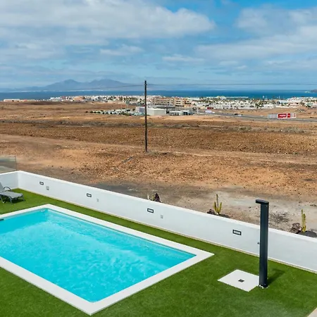 Sea Breeze Heated Pool Sea View (adults Only) Lejlighed *