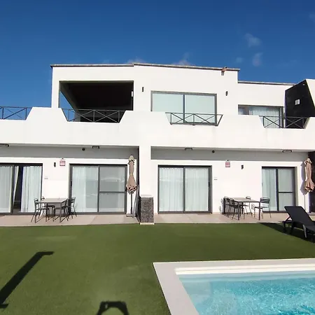 Apartment Sea Breeze Heated Pool Adult Only *
