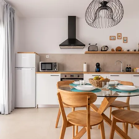 Sea Breeze Piscina Climatizada Vistas Al Mar (adults Only) *