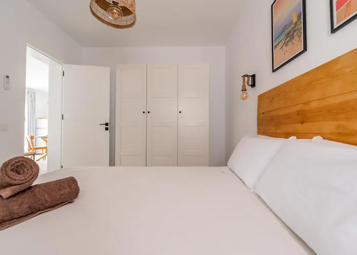 Sea Breeze Piscina Climatizada Vistas Al Mar (adults Only) Appartement Corralejo