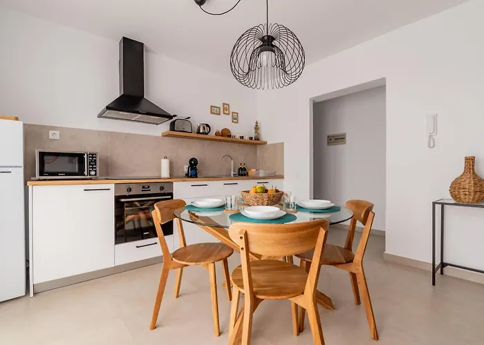 Sea Breeze Piscina Climatizada Vistas Al Mar (adults Only) Corralejo