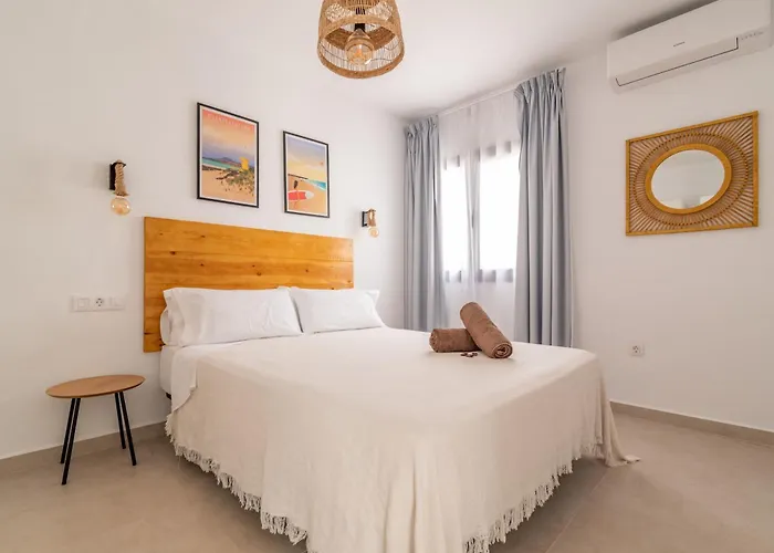 Sea Breeze Piscina Climatizada Vistas Al Mar (adults Only) Corralejo