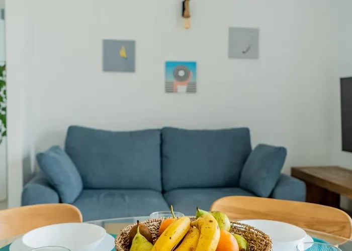 Sea Breeze Piscina Climatizada Vistas Al Mar (adults Only) Appartement *